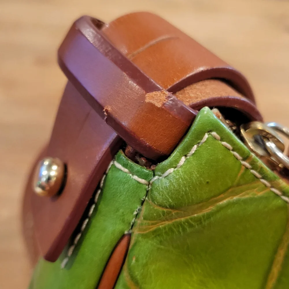 Dooney & Bourke Green Croc Embossed Leather Hobo Shoulder Bag Purse Vintage Y2K - Picture 16 of 16